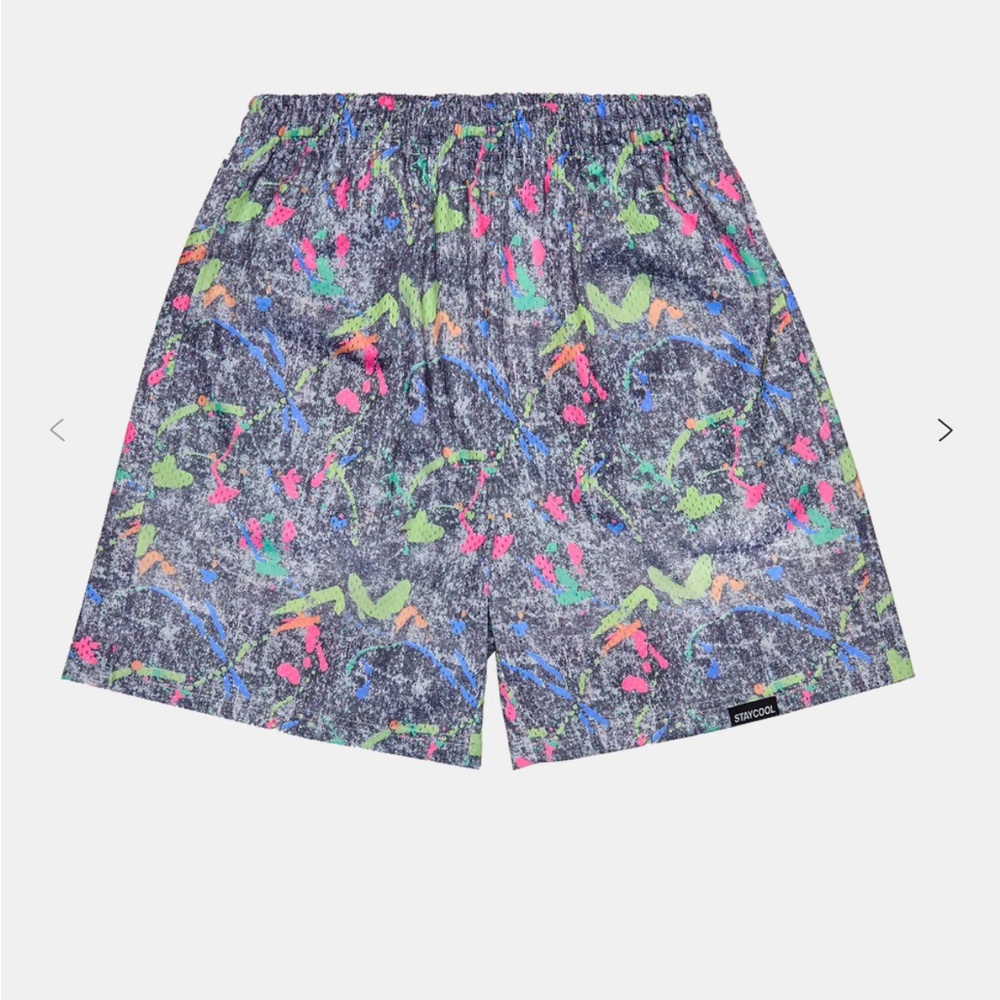 Stay cool splatter shorts